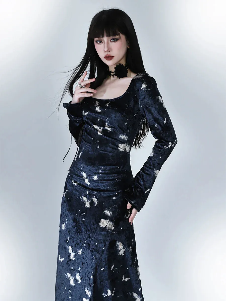 Velvet Dress Dark Mode Square